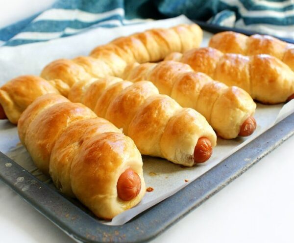 Hotdog Roll